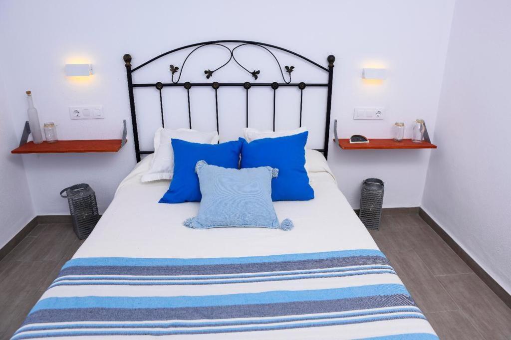 Alojamientos El Punto Playa Conil Conil De La Frontera Ngoại thất bức ảnh