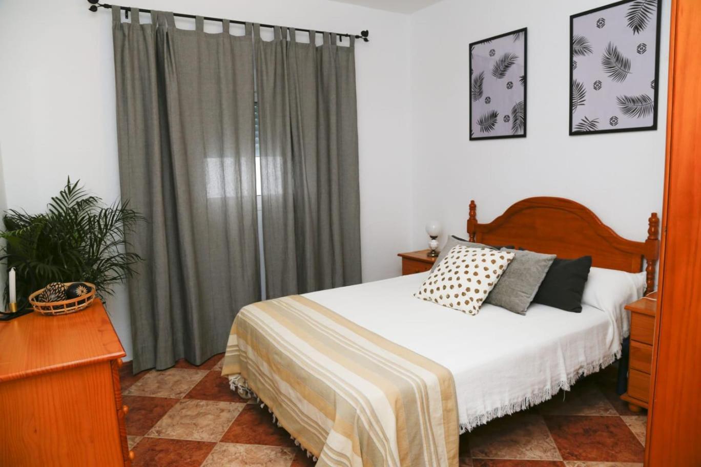 Alojamientos El Punto Playa Conil Conil De La Frontera Ngoại thất bức ảnh
